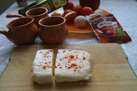 Сирене по шопски в гювече (брынза по шопски в горшочках): шаг 2