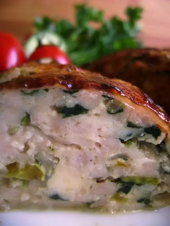 Ножки куриные, фаршированные шпинатом, сыром и овощами.: шаг 5