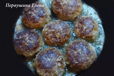 Зразы в сливочно-томатном соусе с кунжутом: шаг 12
