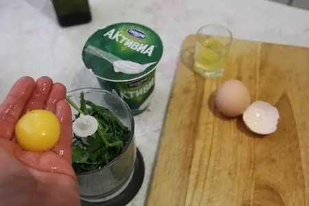 Жареная свинина с картофелем под соусом из петрушки: шаг 3