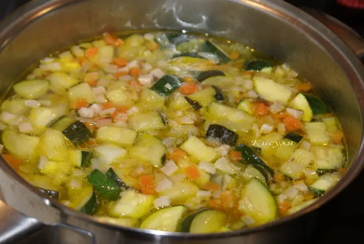 Ирландская похлёбка с кабачками и сыром: шаг 4