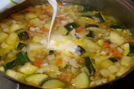 Ирландская похлёбка с кабачками и сыром: шаг 5