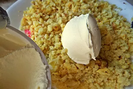 Бутерброды с печёной картошкой,киви и килькой: шаг 3