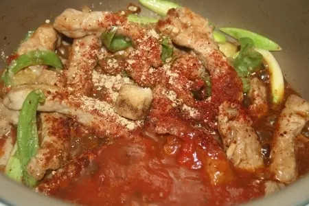 Свинина в кисло-сладком соусе с овощами: шаг 12