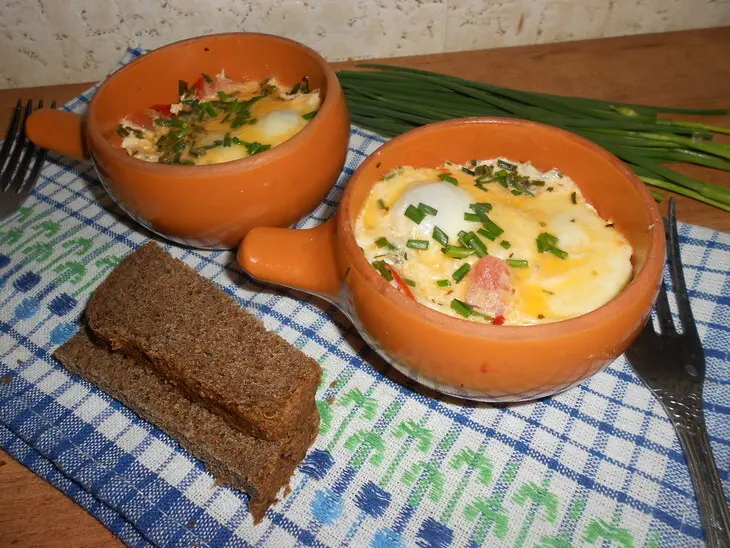 Сливочные яйца - с овощами в микроволновке за 4 минуты: шаг 7