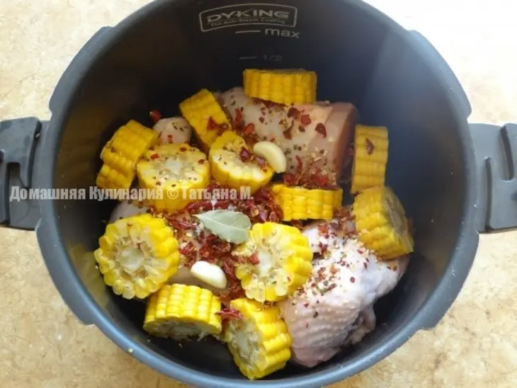 Курица с кукурузой, томленные в апельсиновом соке: шаг 3