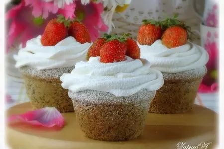 Маковые кексы с клубничным кёрдом.: шаг 18