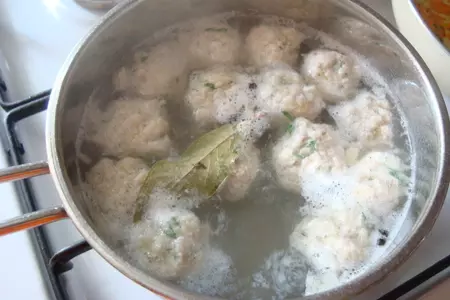 Латышский суп с фрикадельками и свёклой: шаг 4