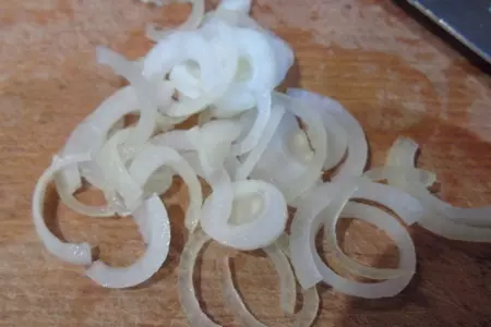 Салат картофельный: шаг 2