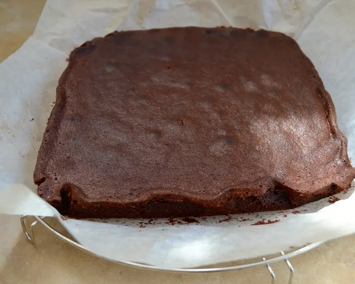 Брауни с шапочкой из маршмэллоу: шаг 5