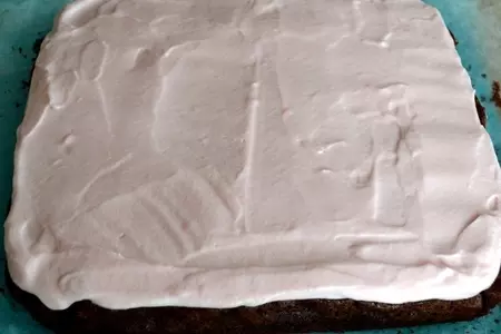 Брауни с шапочкой из маршмэллоу: шаг 8