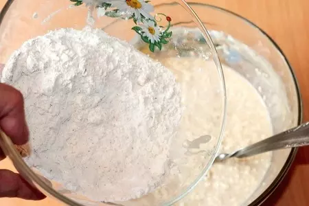 Берлинские маффины с ягодами и джемом: шаг 5