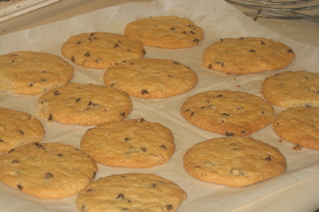 Американское печенье с шоколадными "каплями" (сhocolate chips cookies): шаг 10