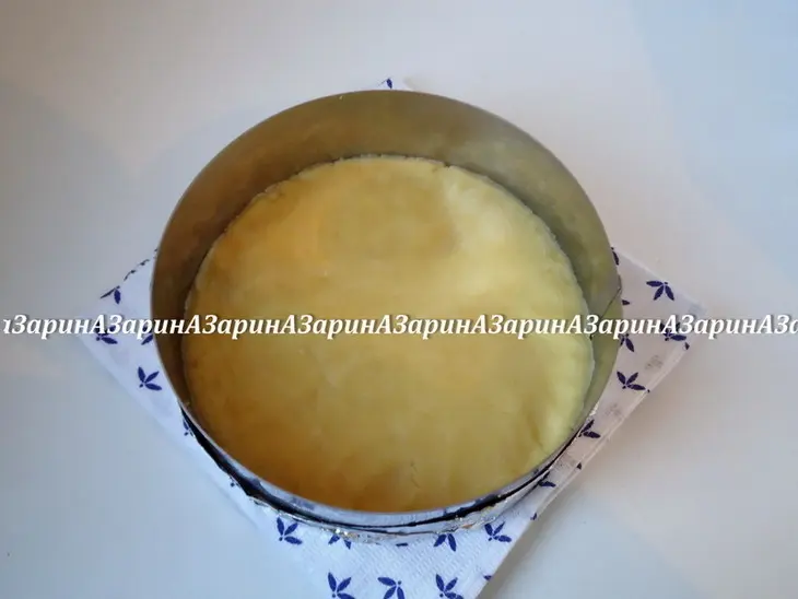 Воздушный пирог с кунжутом и черникой: шаг 3