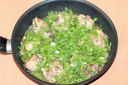 Азербайджанский плов с курицей и зеленью: шаг 10