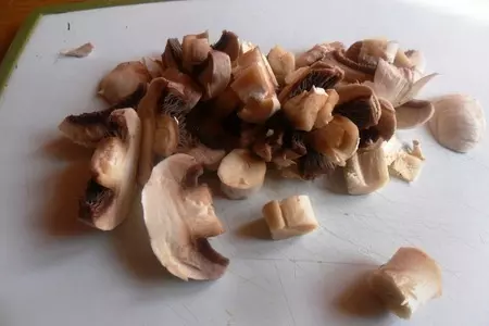 Гречка с курицей и грибами: шаг 1