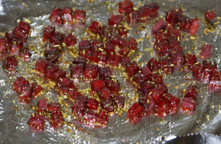 Свекольное ризотто с козьим сыром и грецкими орехами: шаг 1