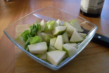 Салат с печёной тыквой, грушей и брынзой.: шаг 3