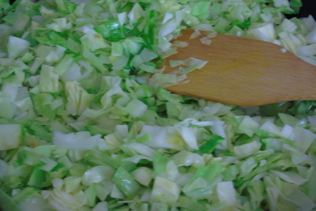 Лаханоризо (рис с капустой по-гречески): шаг 2