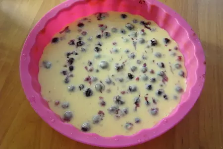 Кекс с чёрной смородиной и корицей.: шаг 7
