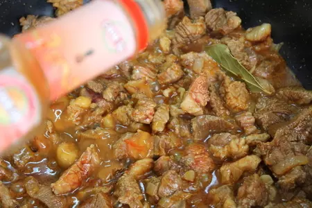 Мясное рагу "дружба" с копченой паприкой и гарниром: шаг 5