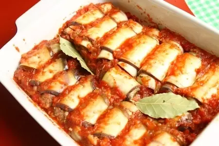 Рулетики из баклажан и кабачков фаршированные мясом: шаг 8