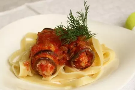 Рулетики из баклажан и кабачков фаршированные мясом: шаг 12