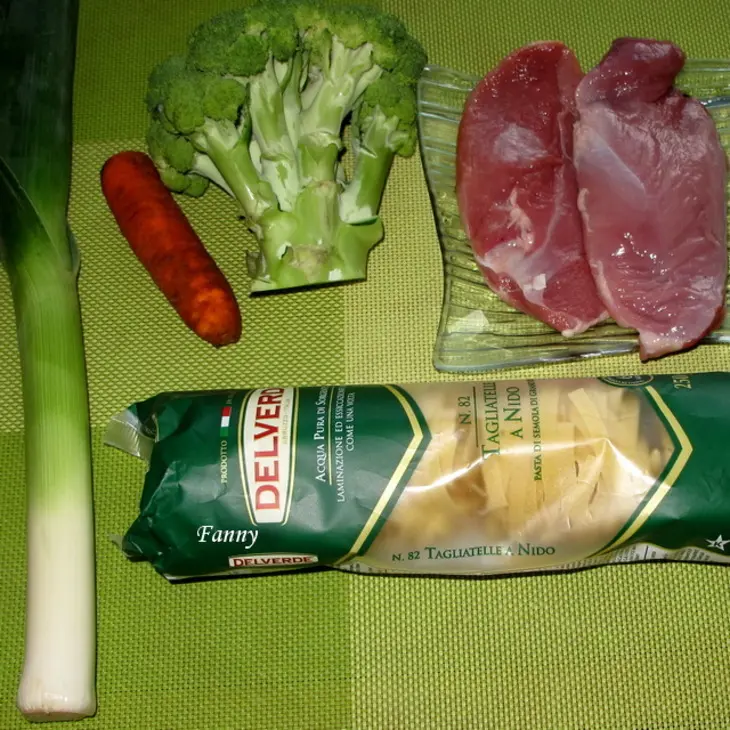 Тальятелле с уткой: шаг 1