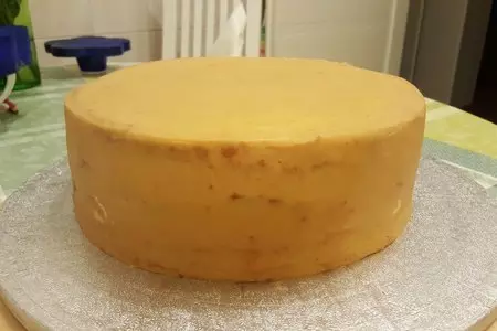 Торт с розами в технике мастика: шаг 1