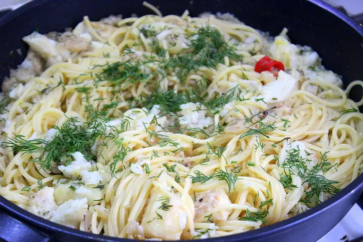 Паста с палтусом и анчоусами по-сицилийски: шаг 7