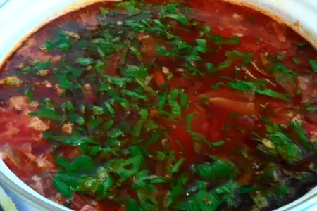 Борщ с фасолью и тушёнкой: шаг 5