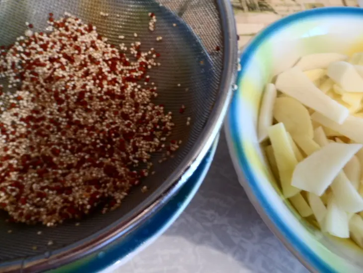 Суп с киноа и овощами: шаг 4