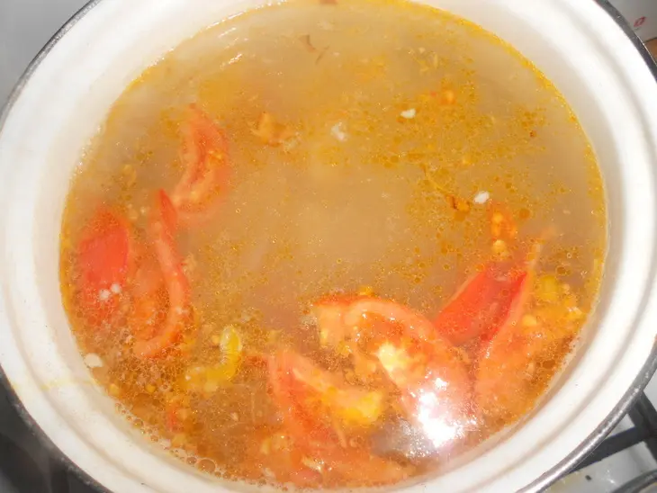 Чечевичный суп с овощами и мясными шариками: шаг 5