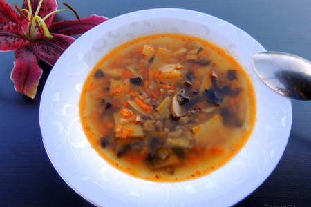 Суп с гречкой и шампиньонами: шаг 7
