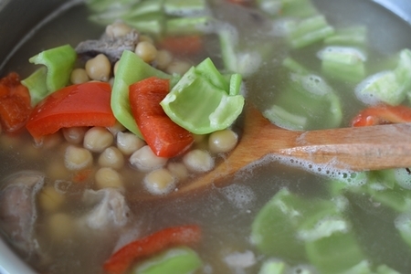 Летний суп из баранины с нутом: шаг 5