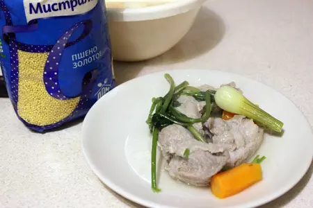 Мясной суп с пшеном, кольраби и кабачком: шаг 5