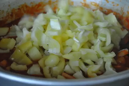 Закуска из кабачков и болгарского перца на зиму: шаг 7