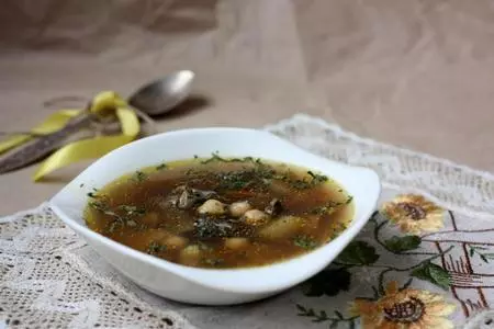 Грибной суп с нутом: шаг 4