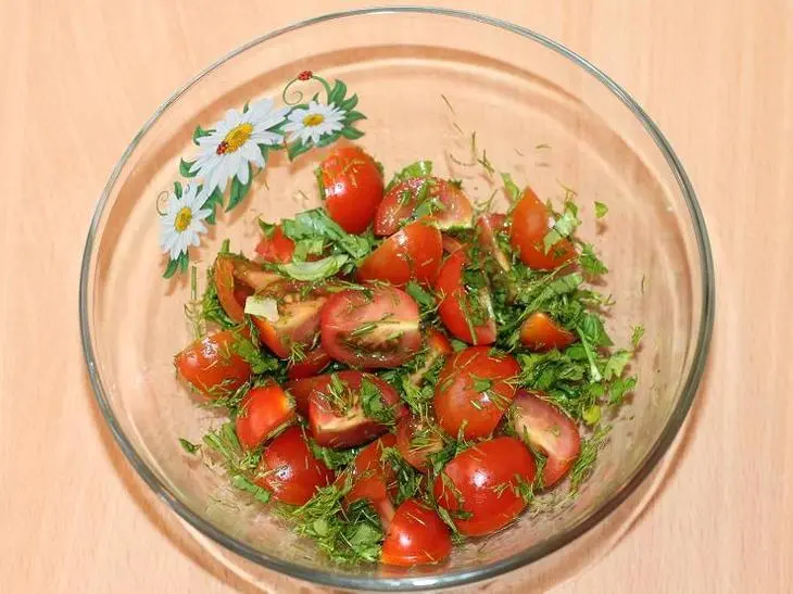 Мясной салат с кабачком и соусом "летний": шаг 4