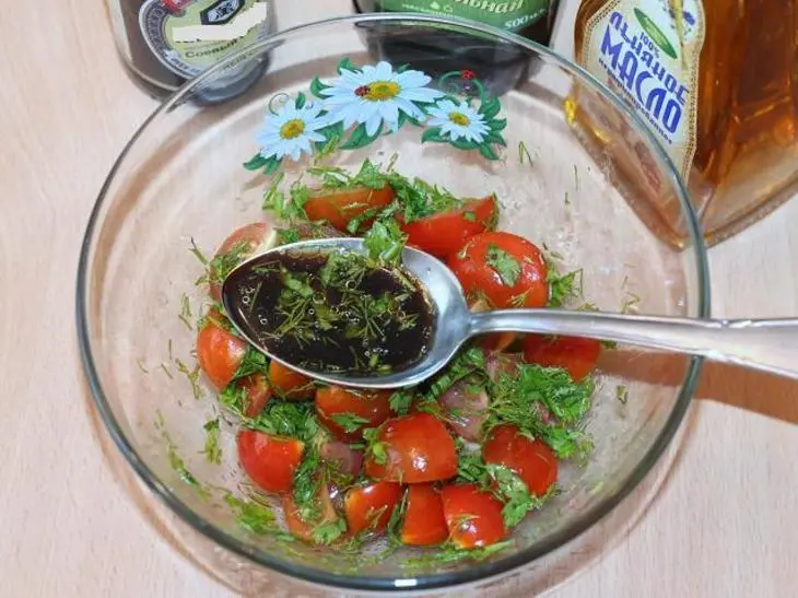 Мясной салат с кабачком и соусом "летний": шаг 5