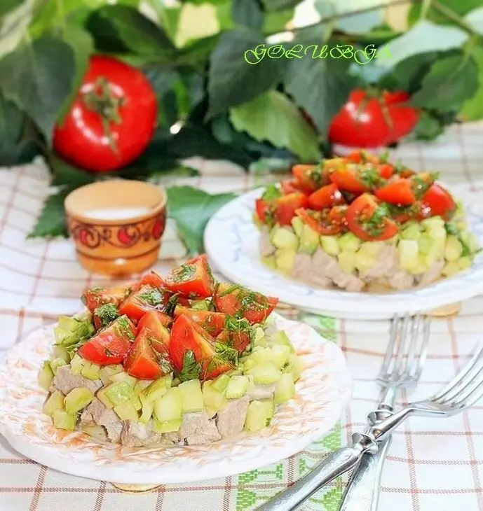 Мясной салат с кабачком и соусом "летний": шаг 6