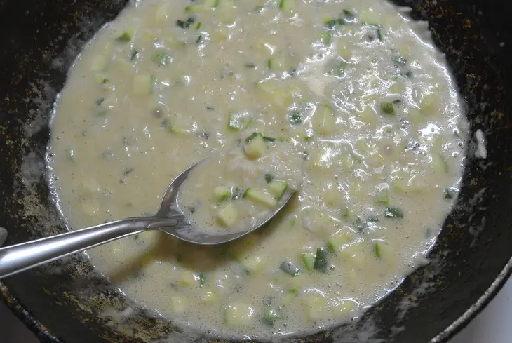 Ризотто с кабачком и плавленным сыром: шаг 6