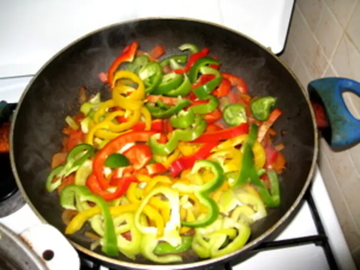 Мясо индейки с болгарским перцем: шаг 5