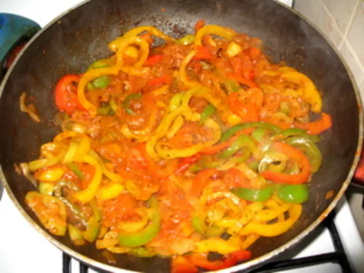 Мясо индейки с болгарским перцем: шаг 6