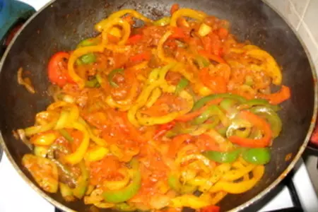Мясо индейки с болгарским перцем: шаг 6