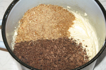 Пирог картофельно-шоколадный с корицей: шаг 1