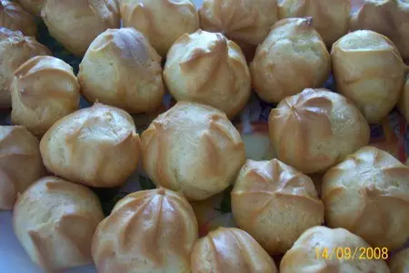 Персиковый торт с профитрольками: шаг 4