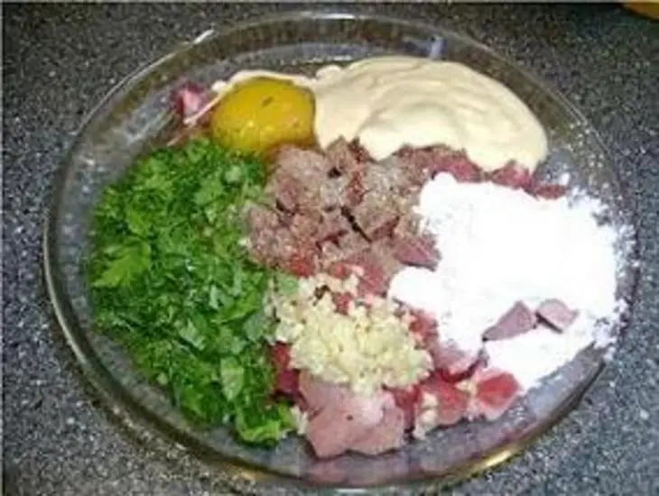 Оладушки мясные: шаг 2