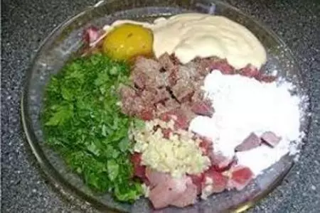 Оладушки мясные: шаг 2