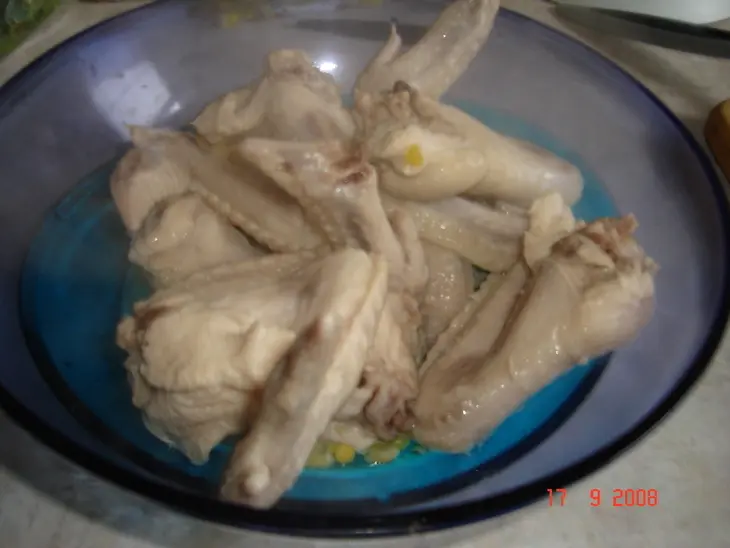 Гороховый суп с куринными крылышками: шаг 2